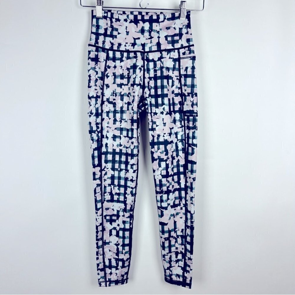 NWT - Sweaty Betty, Super Sculpt 7/8 Workout Leggings In Flower Check Print.